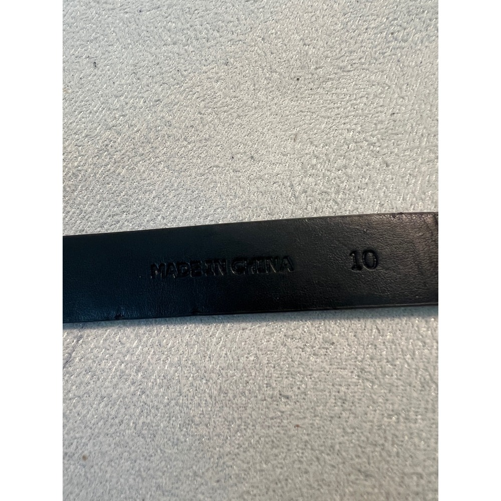 DKNY Womens Black Leather Metal Plate Statement Belt Silver Hardware Y2K Size 10 - Picture 8 of 13